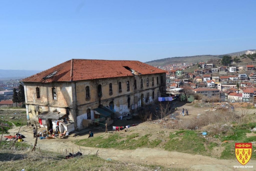 Се создаваат услови за дислокација на жителите од Старата касарна