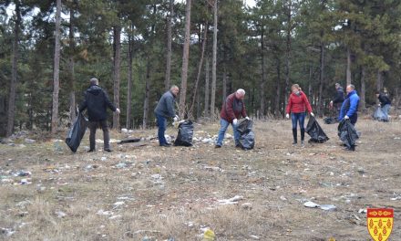 Акција на општинската администрација за расчистување на дивите депонии