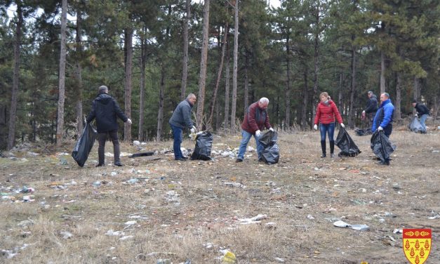 Акција на општинската администрација за расчистување на дивите депонии