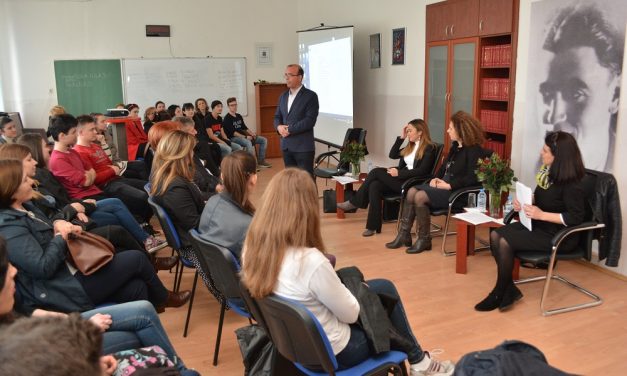 По повод 8 Март – дебата за родовата еднаквост со кочанските средношколци