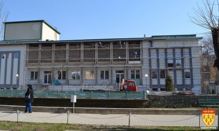 Динамиката и квалитетот на реконструкцијата на Центарот за култура „Бели мугри“ доведени во прашање