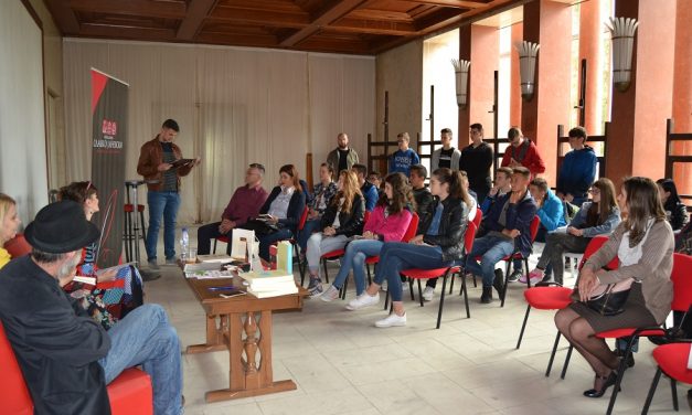 Промовиран романот на годината – „Некој бил тука“ од Николина Андова Шопова