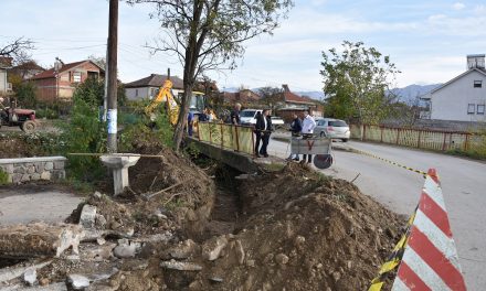 Реконструкција на канализацијата во Тркање