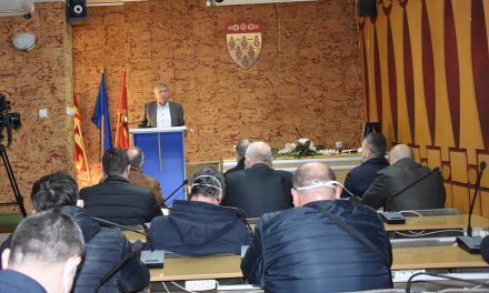 Дезинфекција на возилата и затворање на повеќенаменските игралишта – Општинскиот кризен штаб со нови мерки за заштита од ширење на болеста КОВИД-19