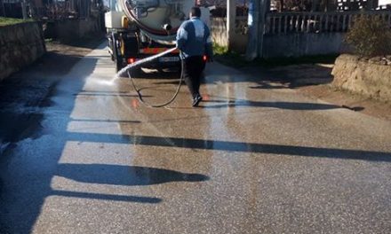 КЈП „Водовод“ ги дезинфицира улиците во населените места