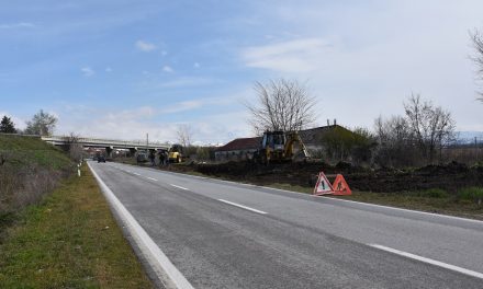 Се подготвуваат локации за дезинфекција на возилата на влезовите во Кочани