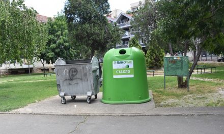Поставени контејнери за стакло на неколку локации во Кочани