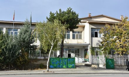 Потпишан договорот за реконструкција на дворот на ОУ „Малина Попиванова“
