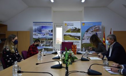 Амбасадорката на Обединетото Кралство Рејчел Галовеј во посета на Кочани