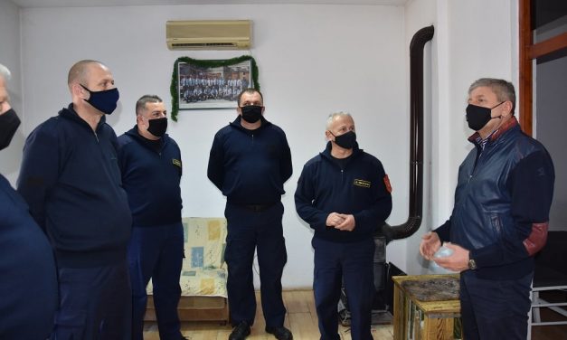 Мирна новогодишна ноќ во Кочани – граѓаните се воздржаа од традиционалното славење