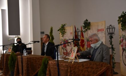 Пијанистот Симон Трпчевски и писателот Горјан Петревски го отворија празнувањето на Меѓународниот ден на литературата за деца