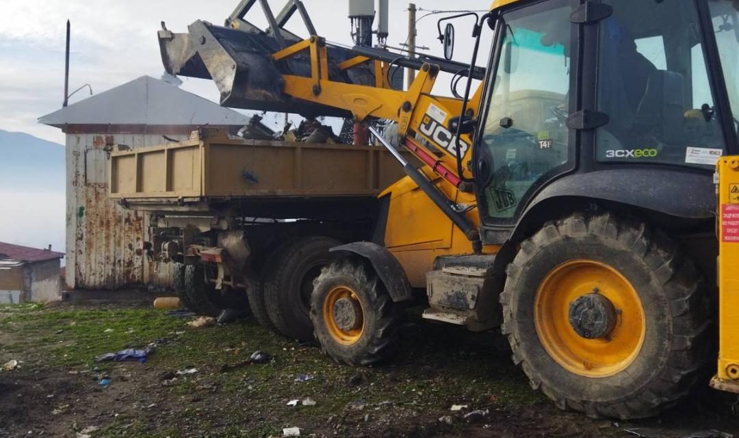 КЈП „Водовод“ ја расчисти дивата депонија, се апелира за совесно однесување кон животната средина