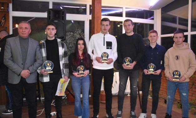 Доделени признанијата за најуспешните во спортот во Кочани за 2021 година