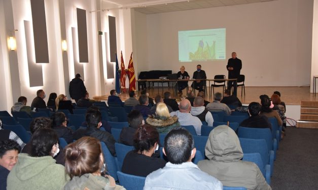 Jавна трибина наменета за изградба на дом за престој на незгрижени лица