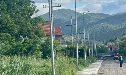 Jавно осветлување на „Кејската улица“ во Оризари