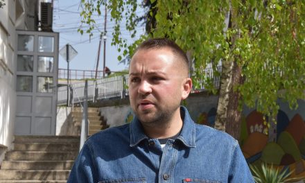 Крстевски: На образованието му е потребна итна департизација