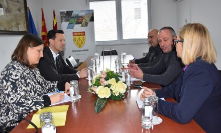 Амбасадорот на Шведска ја посети Општина Кочани