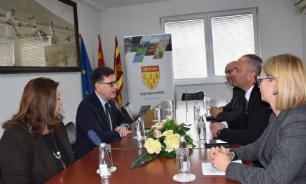 Амбасадорот на Шпанија во посета на Кочани