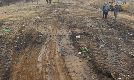 Втор ден се расчистува депонијата во месноста Диви Градби – отстранети над 500 кубни метри отпад